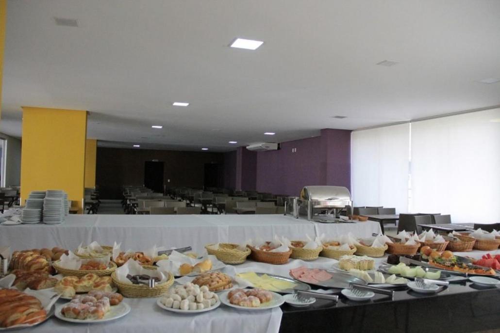 Apartment Apto Em Com Ampla Area De Lazer E Linda Vista Rio Quente